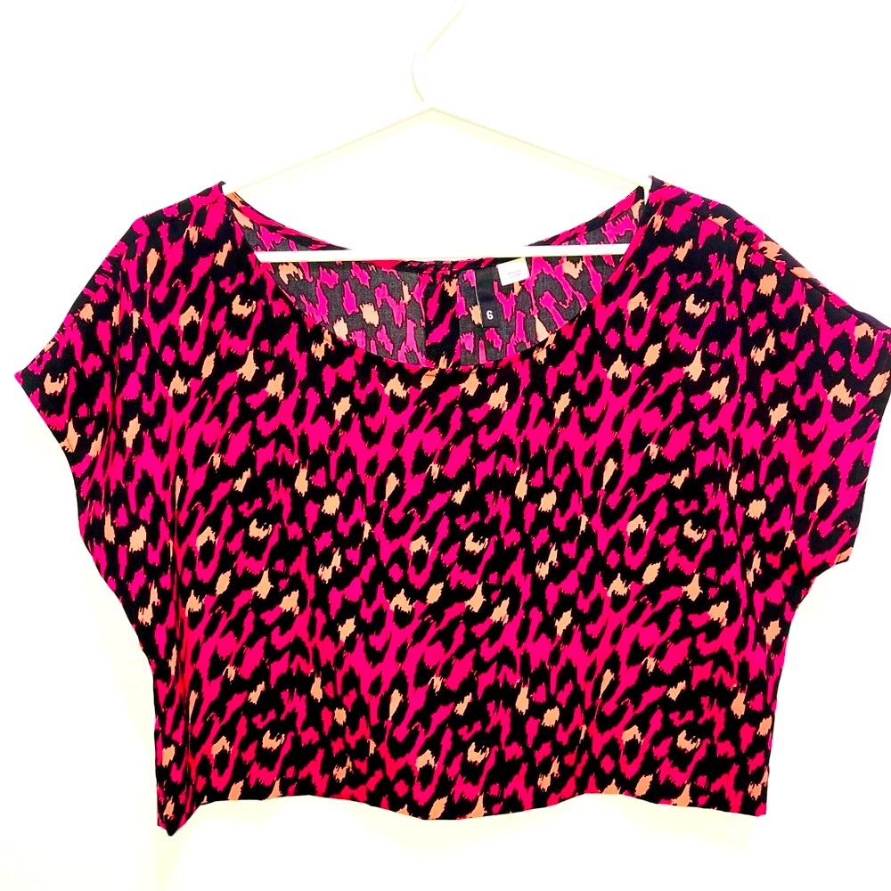 H&M DIVIDED crop top
